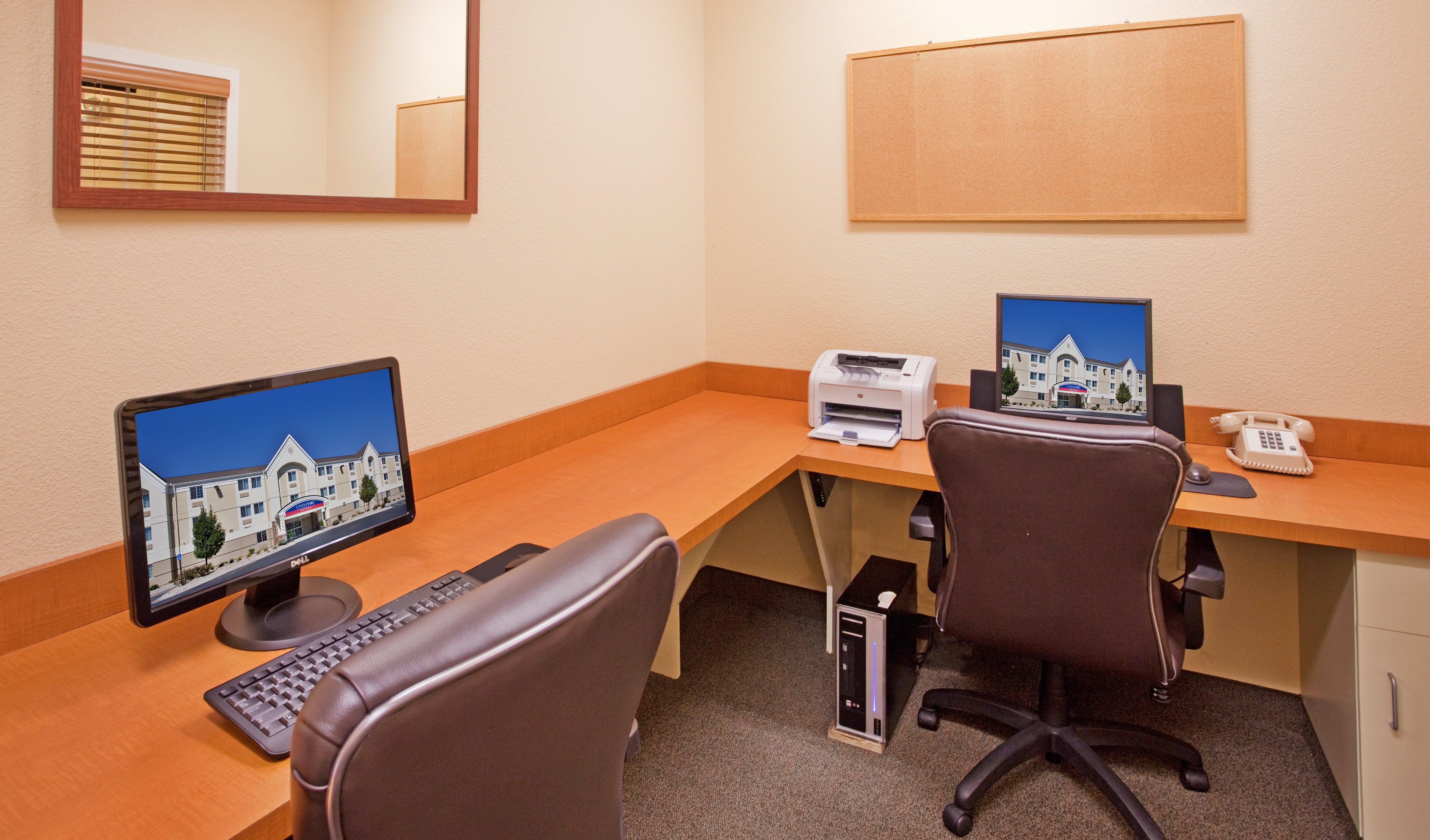 Candlewood Suites Junction City - Ft. Riley By Ihg Екстер'єр фото
